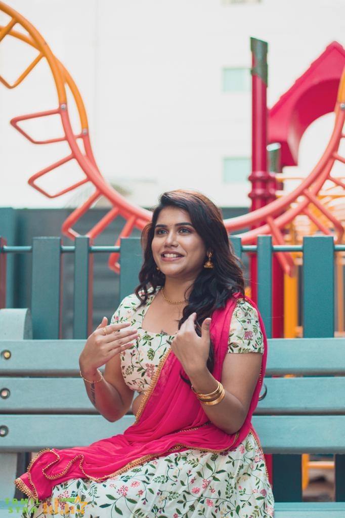 Actress Aradhanababu Latest Photo Shoot (14)