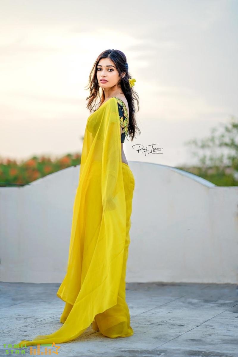 Actress Dharsha Gupta Stills (1)