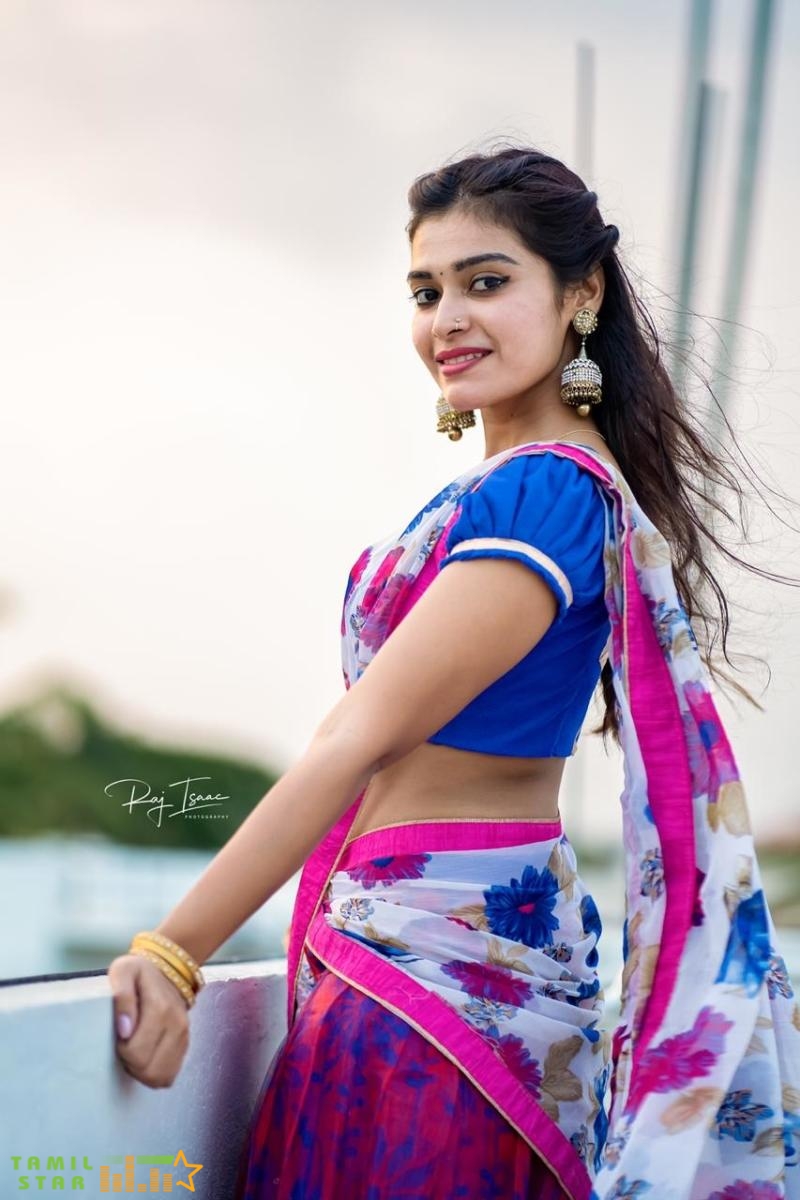 Actress Dharsha Gupta Stills (2)