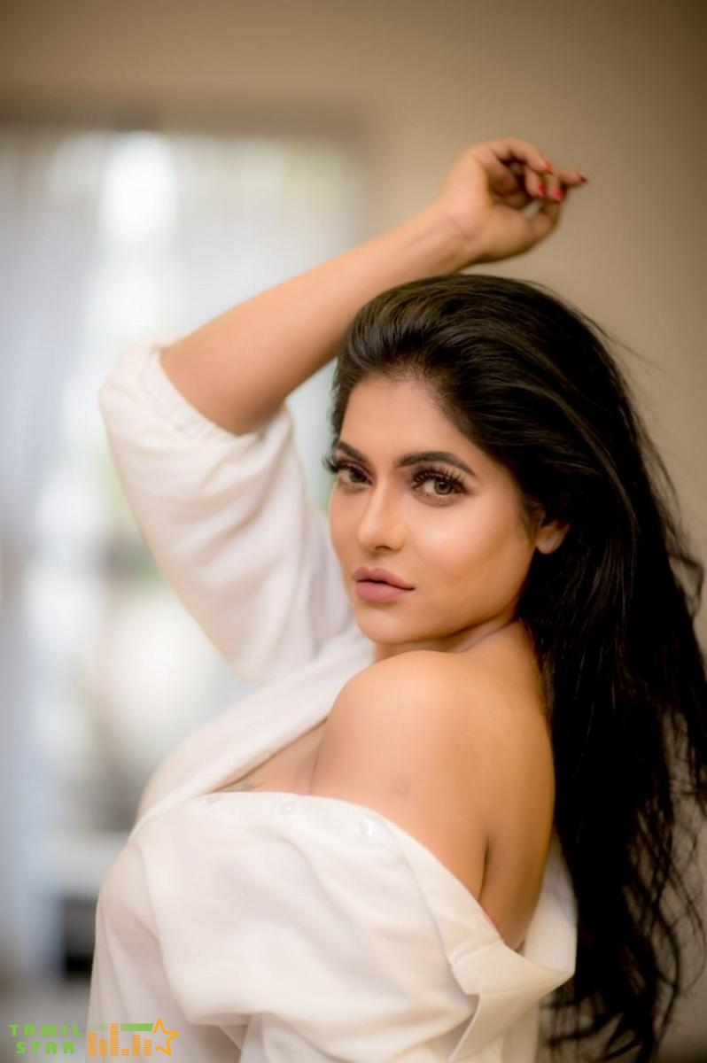 Actress Reshma Pasupuleti Latest Photoshoot (4)