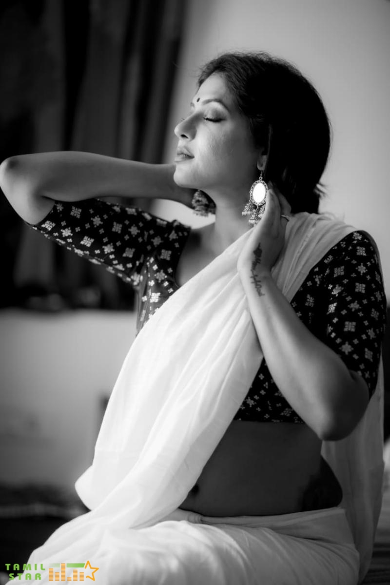 Actress Reshma Pasupuleti Latest Stills (10)