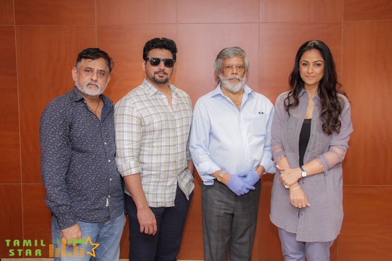 Andhaghan Pooja Stills (10)