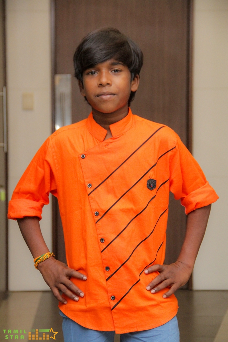 Andhaghan Pooja Stills (14)