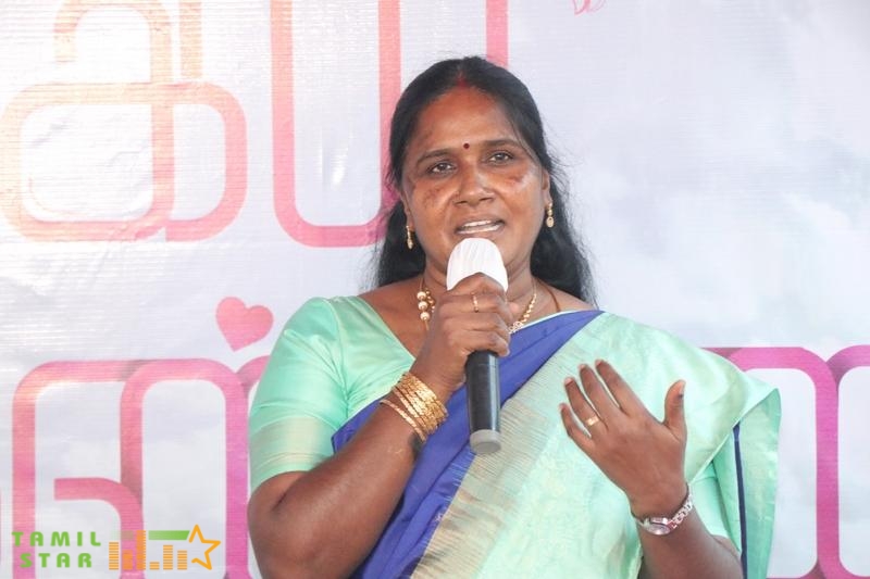 Azhagiya Kanne Movi Pooja Stills (14)