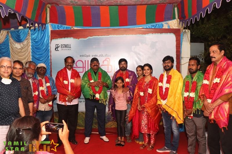 Azhagiya Kanne Movi Pooja Stills (21)