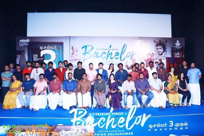 Bachelor-Movie-Press-Meet-Stills-2
