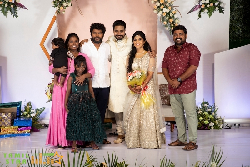 Editor Selva RK  Anitha Wedding Reception Pics (6)