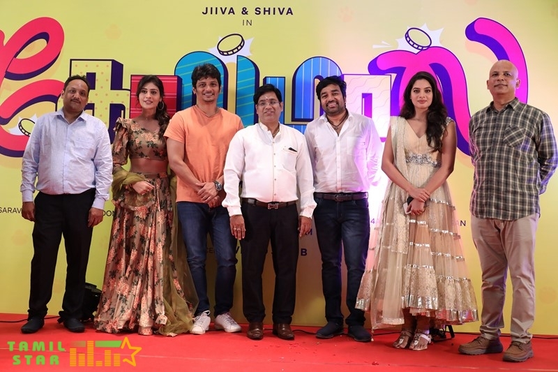 GOLMAAL-Movie-Pooja-Event-Stills-36