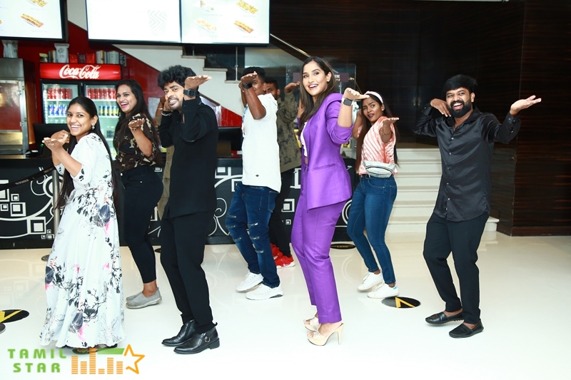 InstaInstagram-Album-launch-Stills-17