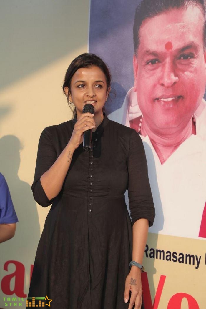 Kiruthiga Udhayanidhi launched the TNBCA official flag and flag offed the walkathon (1)