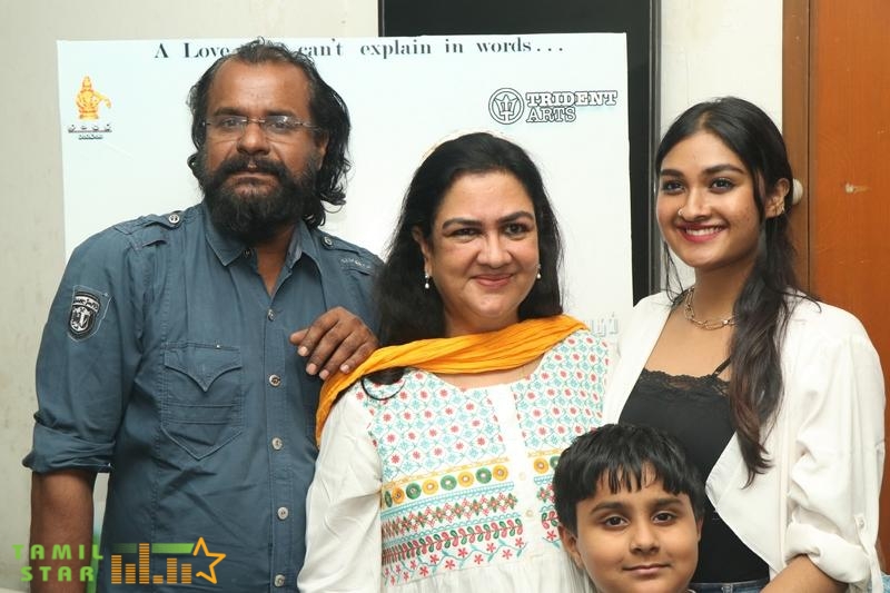 Kuzhali Movie Audio Launch Stills (23)