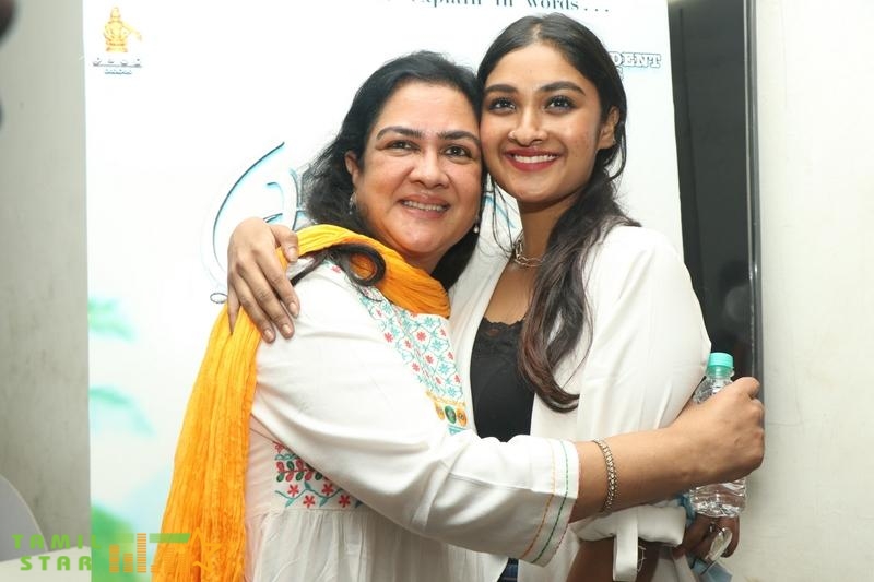 Kuzhali Movie Audio Launch Stills (24)