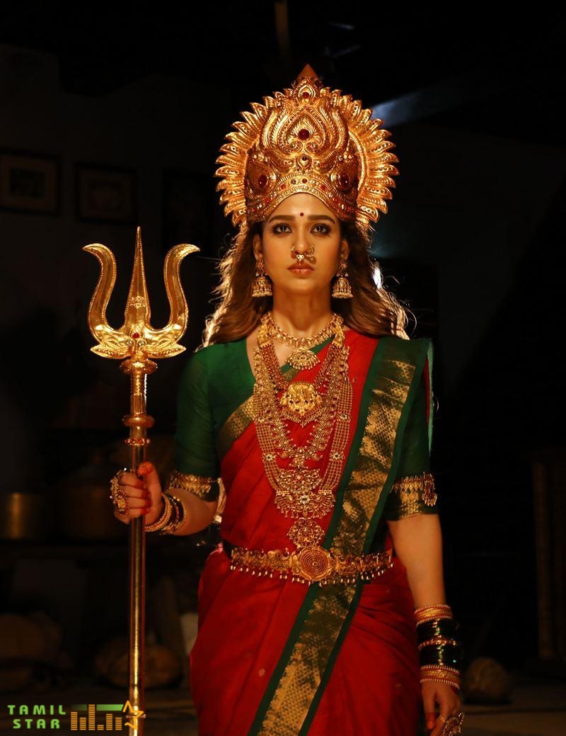 Mookuthi Amman Movie Stills (1)