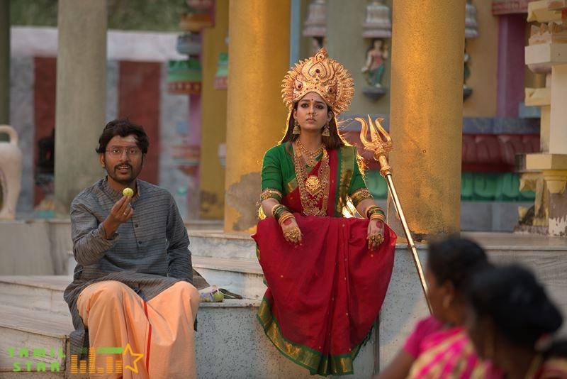 Mookuthi Amman Movie Stills (6)