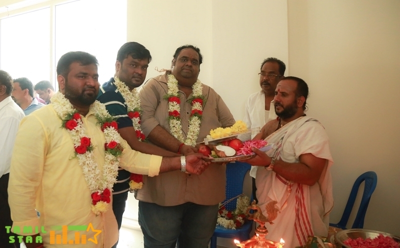 Munnarivaan Movie Pooja Stills (3)