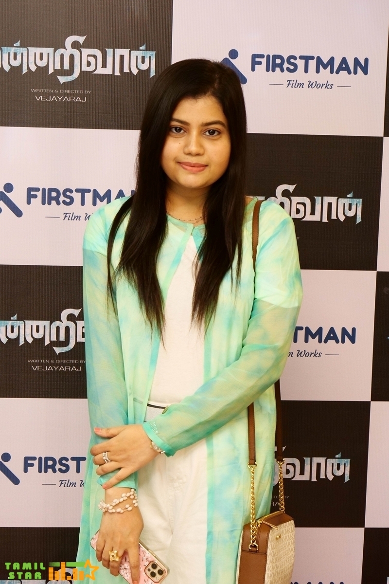 Munnarivaan Movie Pooja Stills (34)