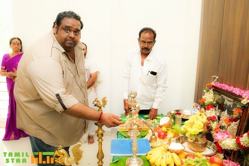 Munnarivaan Movie Pooja Stills (45)