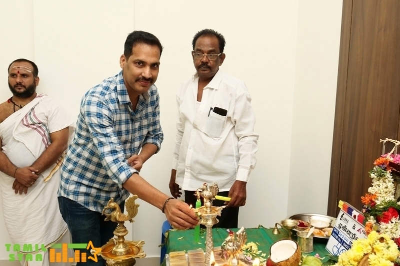 Munnarivaan Movie Pooja Stills (49)