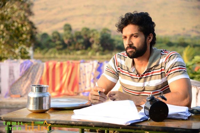 Naan Avalai Sandhitha Pothu Movie Stills (1)