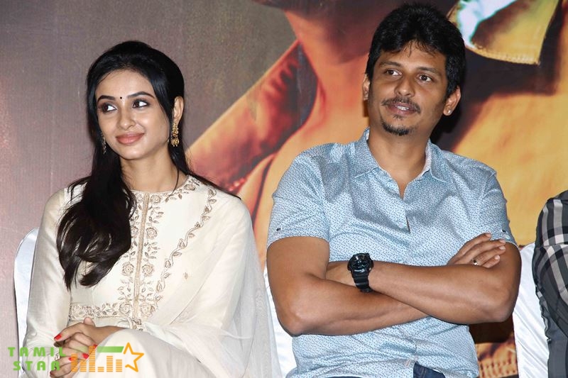 Seeru Movie Press Meet Stills (6)