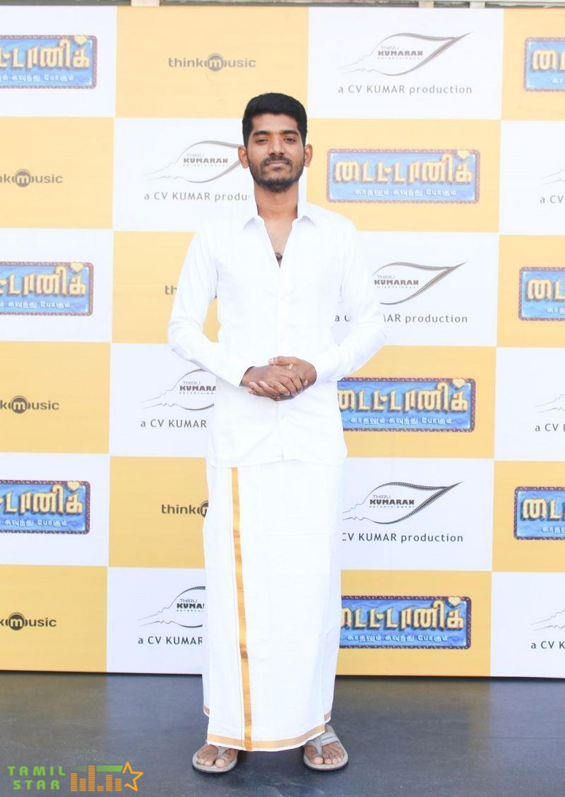 Titanic Kaadhalum Kavundhu Pogum Movie Audio Launch Stills (24)