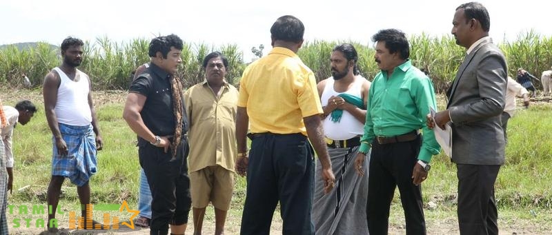 Ulaikum Kaigal Movie Stills (22)
