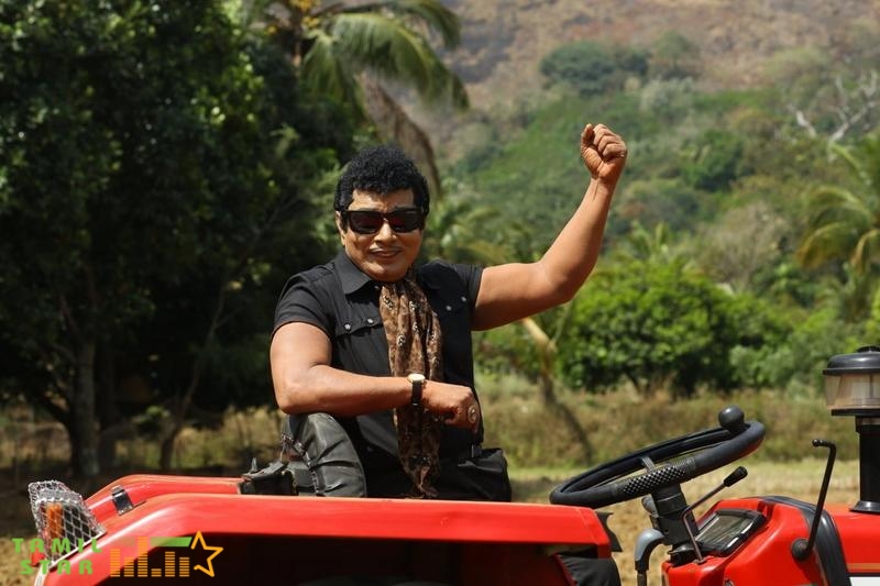Ulaikum Kaigal Movie Stills (9)