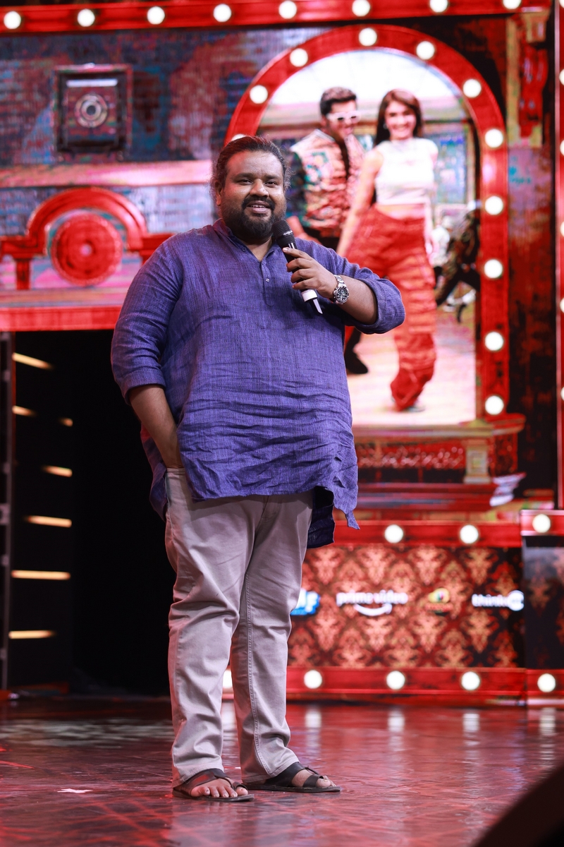 Vaa-Vaathiyaar-Pre-Release-Event-3