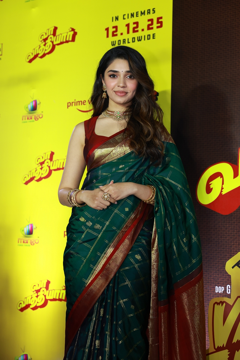 Vaa-Vaathiyaar-Pre-Release-Event-5