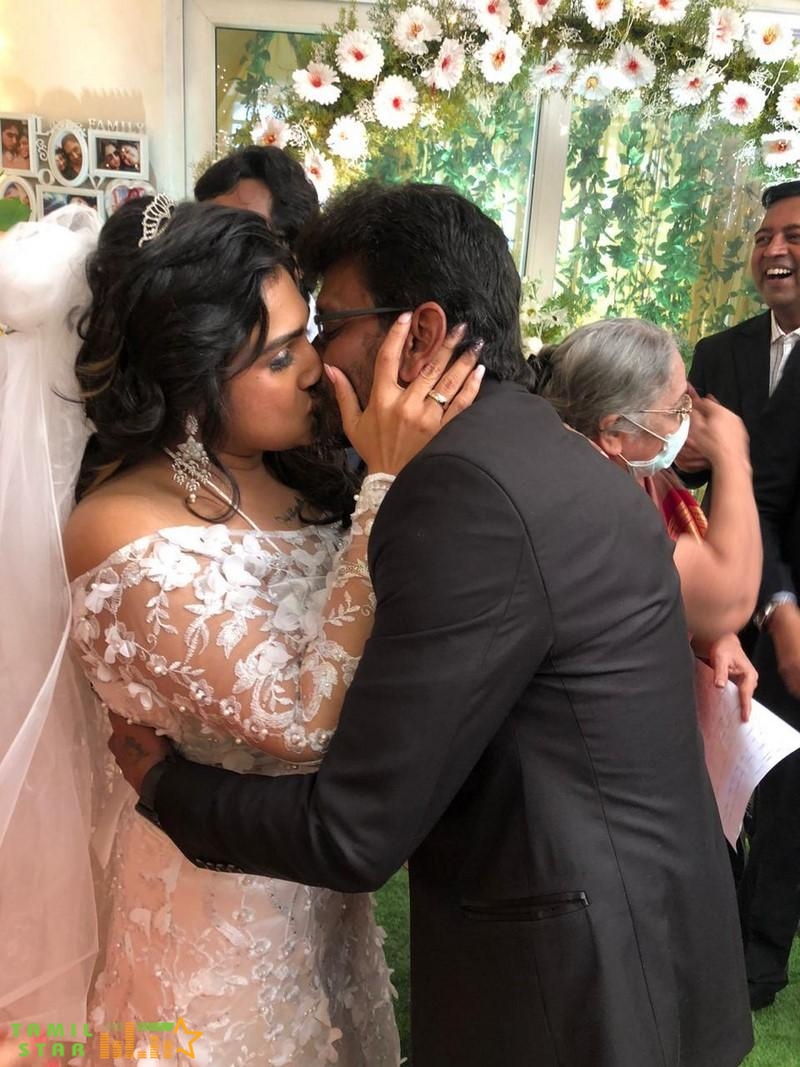 Vanitha Vijayakumar and Peter Paul Marriage Photos (10)