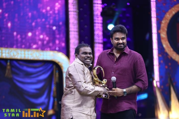 Zee Cine Awards Tamil 2020 Photos (2)